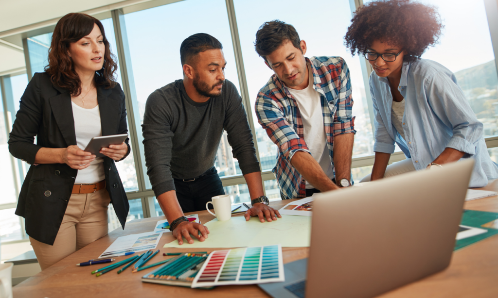 Hr-medewerker: wees creatief in je zoektocht naar personeel!